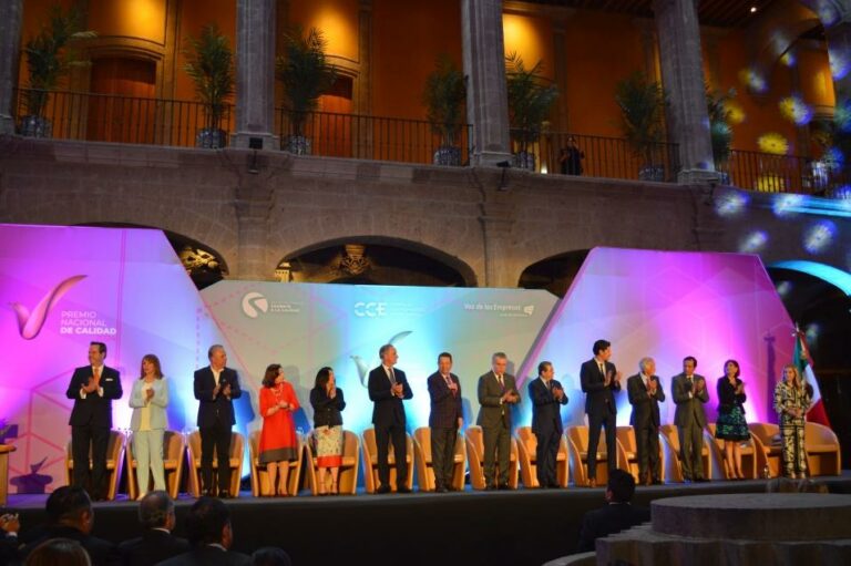 6 empresas e instituciones reciben el Premio Nacional de Calidad